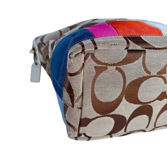 COACH 10858 Legacy Multi-Stripe Hobo Shoulder Bag Authentication‎ Certificate - Picture 3 of 16